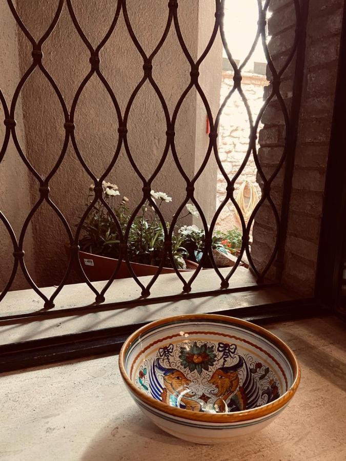 Hotel La Fortezza Assisi Bagian luar foto