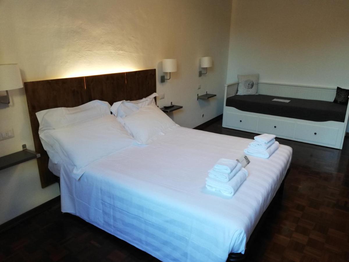 Hotel La Fortezza Assisi Bagian luar foto