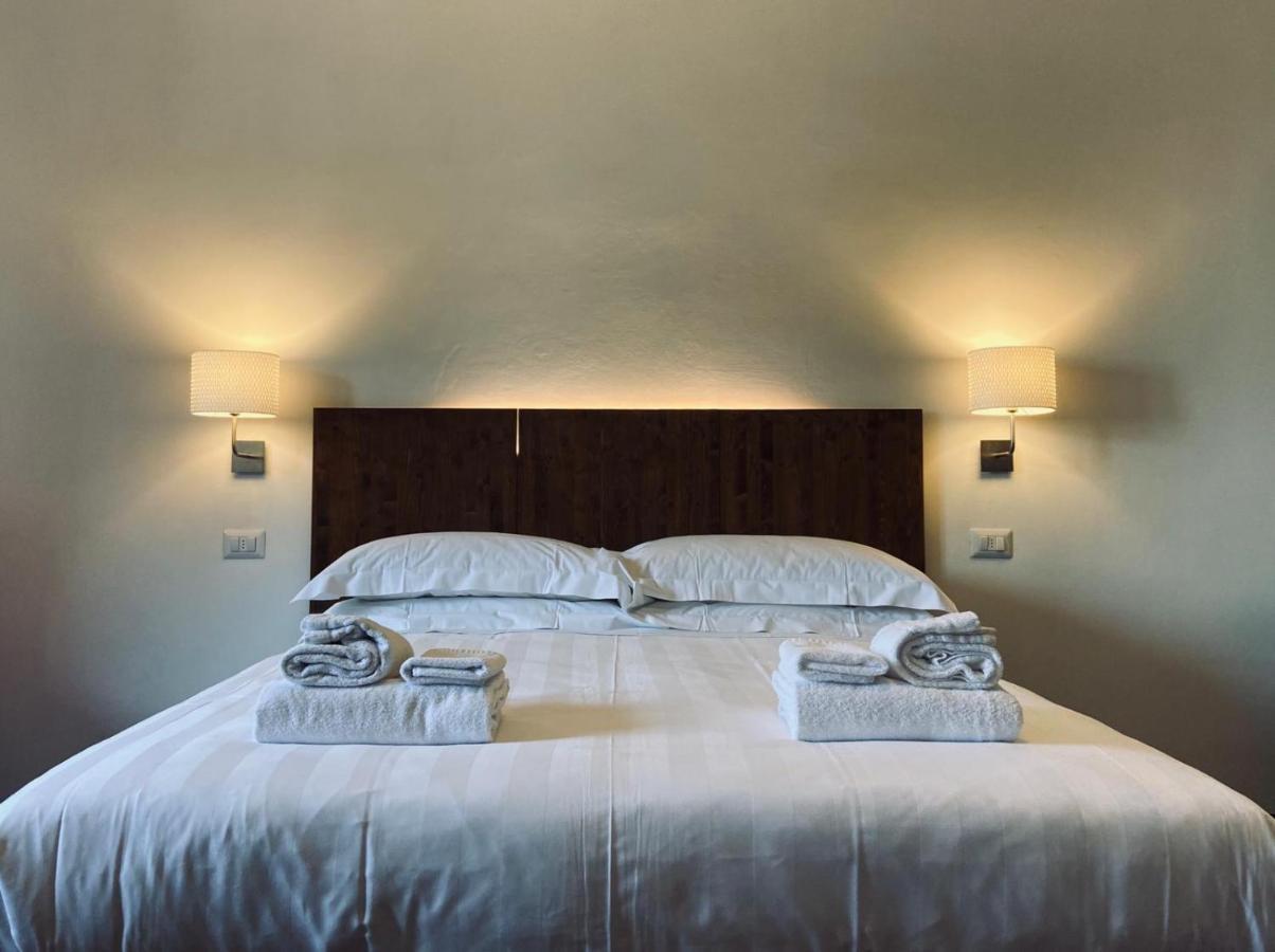 Hotel La Fortezza Assisi Bagian luar foto